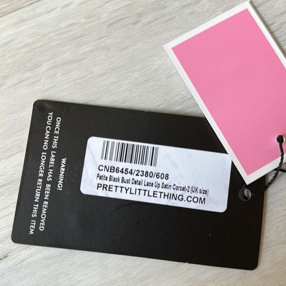 PrettyLittleThing Petite Black Bust Detail Lace Up Satin Corset Sz 00 NWT IN PKG - Picture 8 of 9